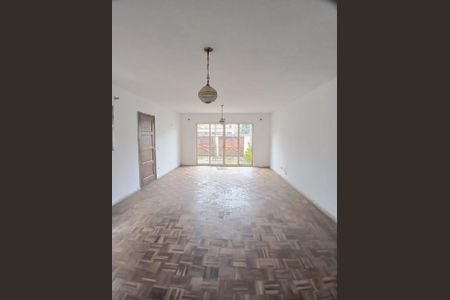 Foto 02 de casa à venda com 3 quartos, 160m² em Santo Amaro, São Paulo