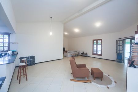 Casa de condomínio à venda com 540m², 4 quartos e 5 vagassala