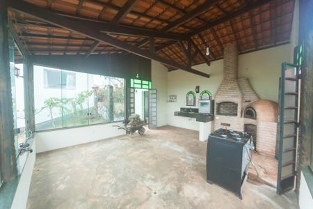 Casa de condomínio à venda com 540m², 4 quartos e 5 vagasÁrea gourmet