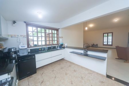 Casa de condomínio à venda com 540m², 4 quartos e 5 vagasCozinha