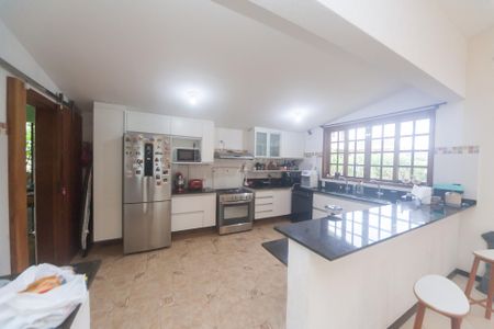 Casa de condomínio à venda com 540m², 4 quartos e 5 vagasCozinha