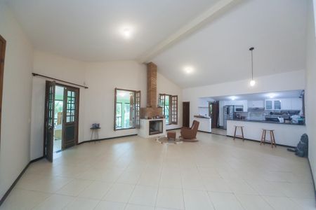 Casa de condomínio à venda com 540m², 4 quartos e 5 vagassala