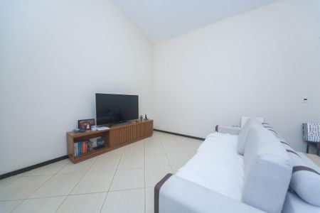 Casa de condomínio à venda com 540m², 4 quartos e 5 vagassala