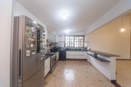 Casa de condomínio à venda com 540m², 4 quartos e 5 vagasCozinha
