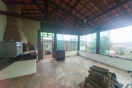 Casa de condomínio à venda com 540m², 4 quartos e 5 vagasÁrea gourmet