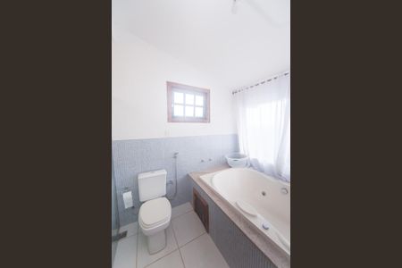 Casa de condomínio à venda com 540m², 4 quartos e 5 vagasBanheiro suite 3