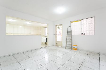 Sala de casa para alugar com 1 quarto, 150m² em Vila Carmosina, São Paulo