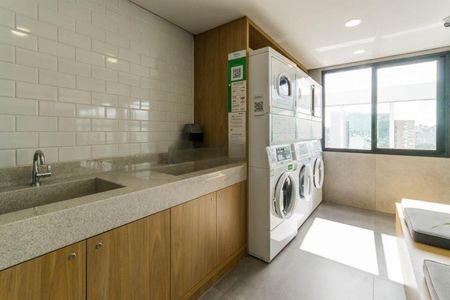 Apartamento para alugar com 58m², 1 quarto e 1 vaga