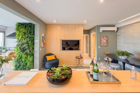 Apartamento à venda com 71m², 2 quartos e 1 vagaSala