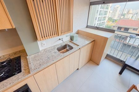 Apartamento à venda com 71m², 2 quartos e 1 vagaÁrea de Serviço