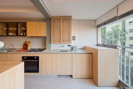 Apartamento à venda com 71m², 2 quartos e 1 vagaÁrea de Serviço