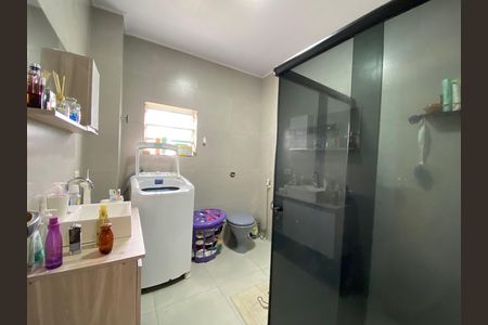 Casa à venda com 200m², 2 quartos e sem vaga