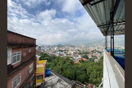 Casa à venda com 200m², 2 quartos e sem vaga