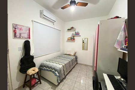 Casa à venda com 200m², 2 quartos e sem vaga