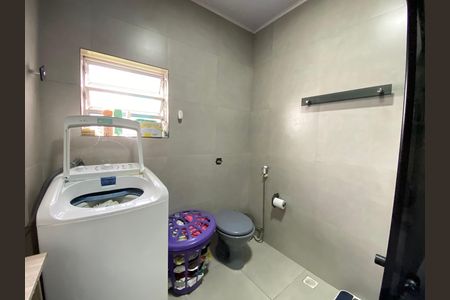 Casa à venda com 200m², 2 quartos e sem vaga