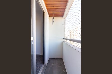 Sacada de apartamento para alugar com 2 quartos, 55m² em Vila Yara, Osasco