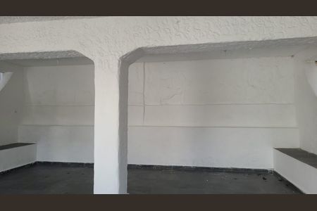 Casa à venda com 320m², 3 quartos e 1 vagaÁrea externa