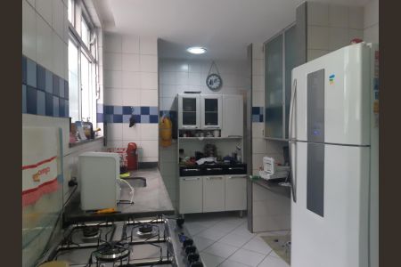 Casa à venda com 320m², 3 quartos e 1 vagaCozinha