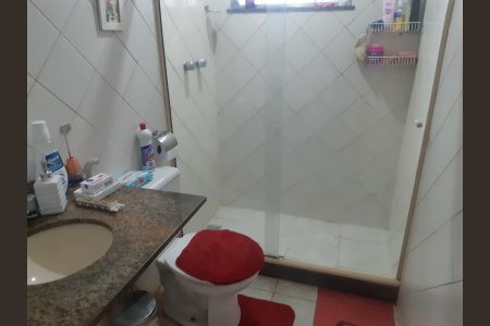 Casa à venda com 320m², 3 quartos e 1 vagaBanheiro
