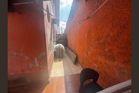 Casa à venda com 280m², 4 quartos e 3 vagas Casa à venda com 280m², 4 quartos e 3 vagasFoto 01