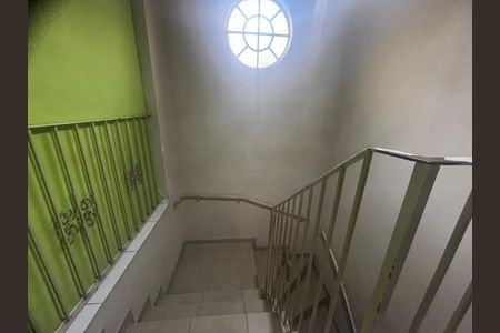 Casa à venda com 280m², 4 quartos e 3 vagas Casa à venda com 280m², 4 quartos e 3 vagasFoto 01