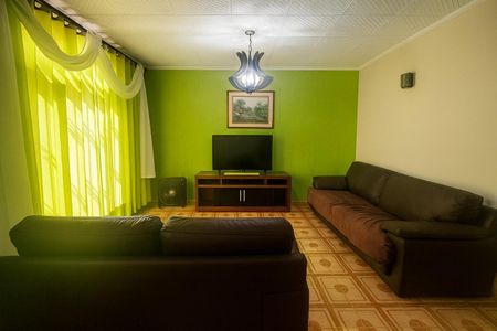Foto 01 de casa à venda com 4 quartos, 280m² em Jardim Inga, São Paulo