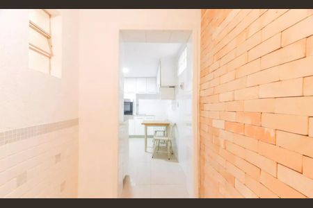 Foto 01 de casa à venda com 3 quartos, 220m² em Jardim Trussardi, São Paulo