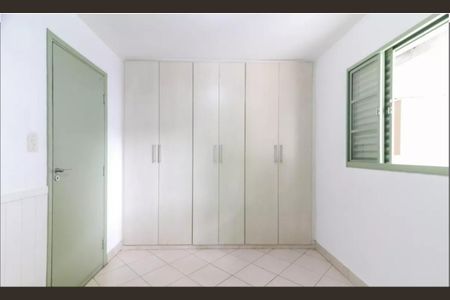 Foto 01 de casa à venda com 3 quartos, 220m² em Jardim Trussardi, São Paulo