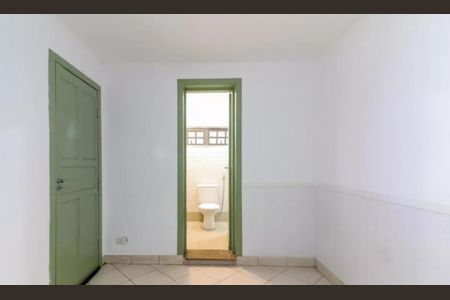 Foto 01 de casa à venda com 3 quartos, 220m² em Jardim Trussardi, São Paulo
