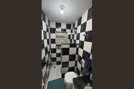 Banheiro de casa para alugar com 4 quartos, 180m² em Conjunto Ademar Maldonado, Belo Horizonte