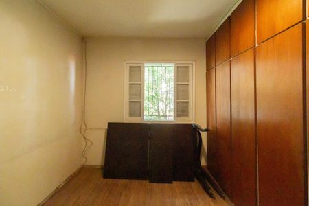 Casa à venda com 238m², 4 quartos e 1 vagaQuarto 1