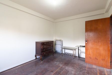 Casa à venda com 238m², 4 quartos e 1 vagaQuarto de Serviço