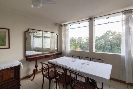 Casa à venda com 238m², 4 quartos e 1 vagaSala de Jantar