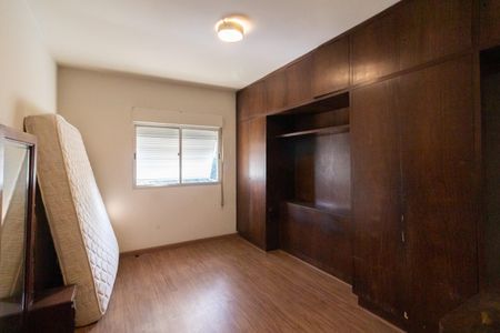 Casa à venda com 238m², 4 quartos e 1 vagaQuarto 3 - Suíte