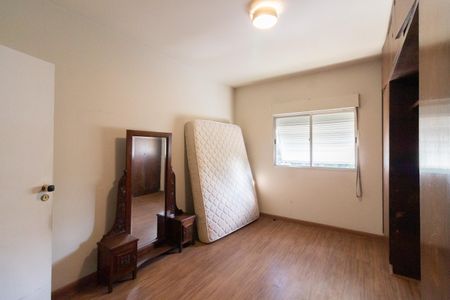 Casa à venda com 238m², 4 quartos e 1 vagaQuarto 3 - Suíte