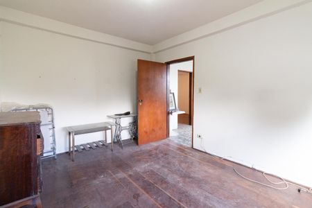 Casa à venda com 238m², 4 quartos e 1 vagaQuarto de Serviço