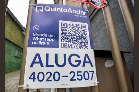 Casa para alugar com 117m², 2 quartos e 1 vaga Casa para alugar com 117m², 2 quartos e 1 vagaFachada