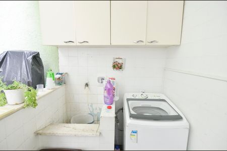Casa para alugar com 117m², 2 quartos e 1 vaga Casa para alugar com 117m², 2 quartos e 1 vagaÁrea de Serviço
