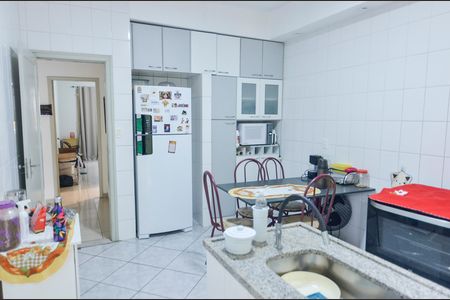 Casa para alugar com 117m², 2 quartos e 1 vaga Casa para alugar com 117m², 2 quartos e 1 vagaCozinha
