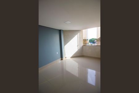 Apartamento à venda com 2 quartos, 65m² em Setor Habitacional Vicente Pires, Brasília