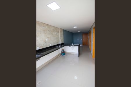 Apartamento à venda com 2 quartos, 65m² em Setor Habitacional Vicente Pires, Brasília