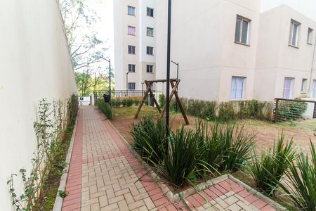 Apartamento para alugar com 47m², 2 quartos e sem vaga Apartamento para alugar com 47m², 2 quartos e sem vagaÁrea comum - Playground