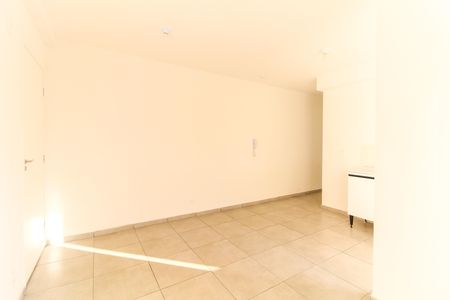 Apartamento para alugar com 47m², 2 quartos e sem vaga Apartamento para alugar com 47m², 2 quartos e sem vagaSala/Cozinha