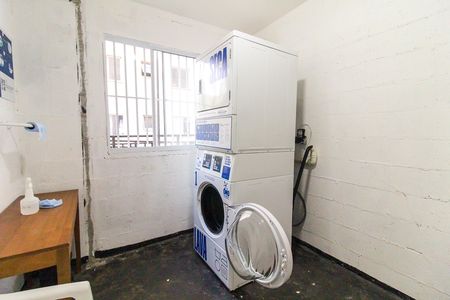 Apartamento para alugar com 47m², 2 quartos e sem vaga Apartamento para alugar com 47m², 2 quartos e sem vagaLavanderia