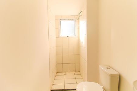 Apartamento para alugar com 47m², 2 quartos e sem vaga Apartamento para alugar com 47m², 2 quartos e sem vagaBanheiro