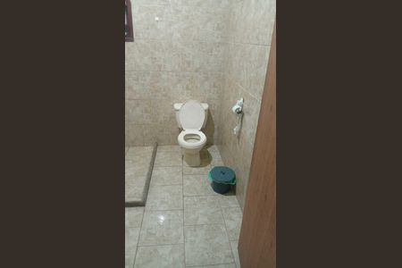Casa para alugar com 90m², 3 quartos e 1 vaga Casa para alugar com 90m², 3 quartos e 1 vagaBanheiro