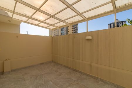 Apartamento para alugar com 96m², 3 quartos e 1 vaga Apartamento para alugar com 96m², 3 quartos e 1 vagaQuintal