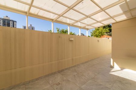 Apartamento para alugar com 96m², 3 quartos e 1 vaga Apartamento para alugar com 96m², 3 quartos e 1 vagaQuintal