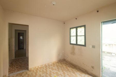 Sala de casa para alugar com 2 quartos, 60m² em Campo Grande, Rio de Janeiro