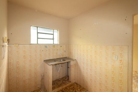 Casa para alugar com 60m², 2 quartos e 1 vaga Casa para alugar com 60m², 2 quartos e 1 vagaCozinha